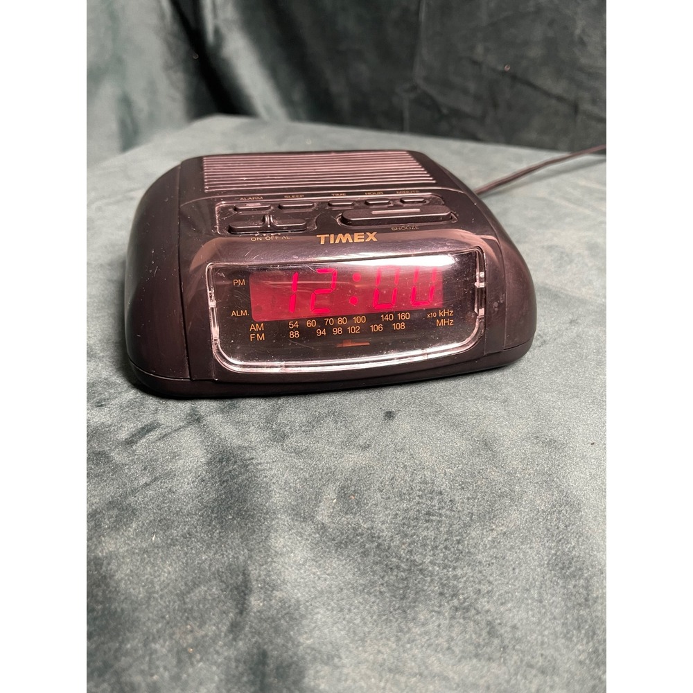 Timex TX220B AM/FM Digital Alarm Clock Radio Red LED Display Black Vintage Style